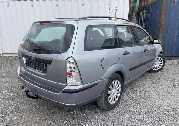 Ford Focus cena 4900 przebieg: 150000, rok produkcji 2004 z Kostrzyn małe 121